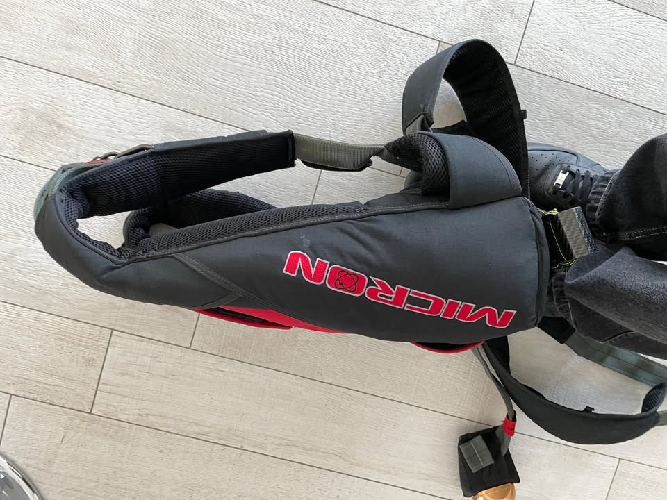 Vector 310 Container 2